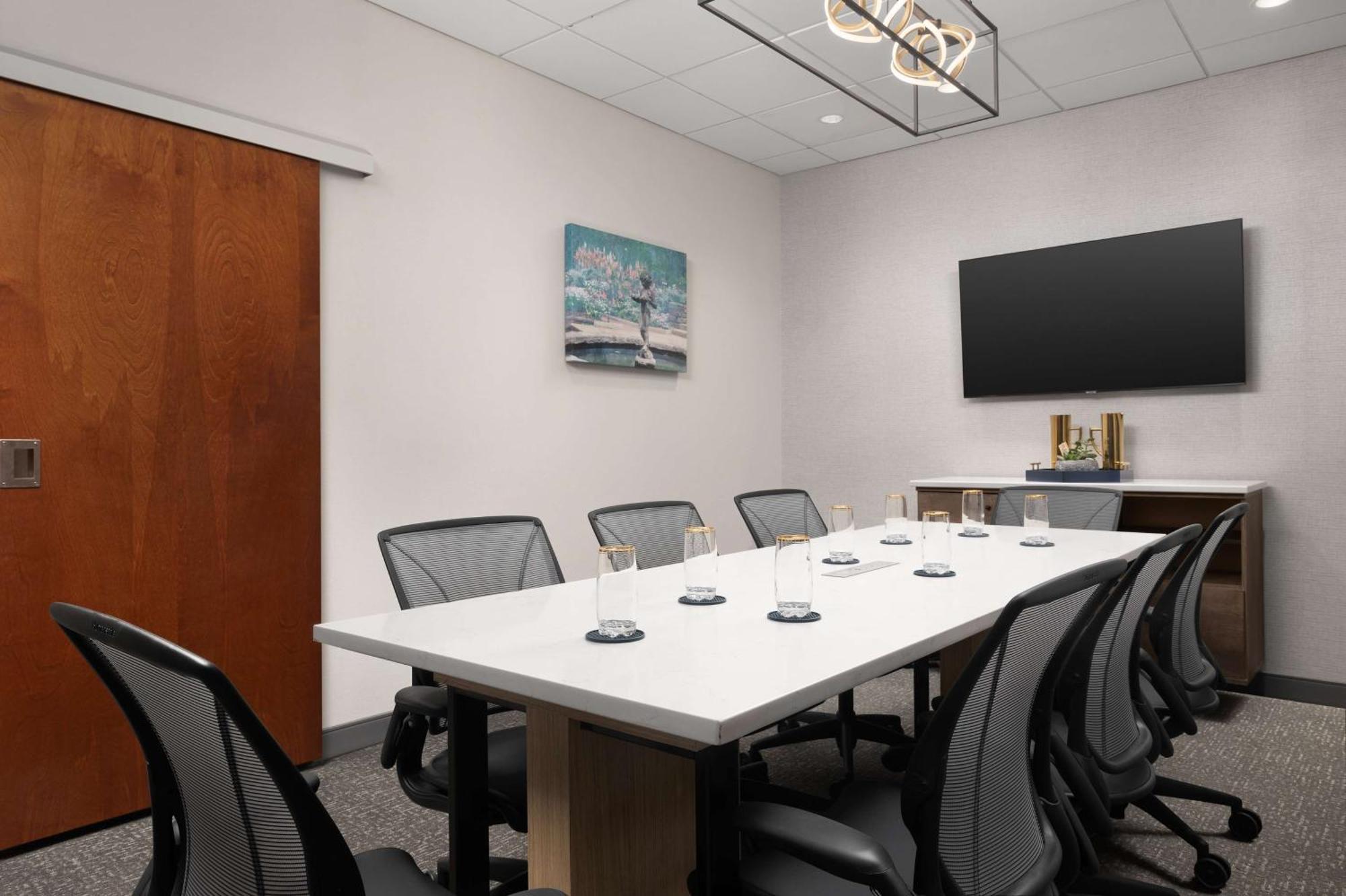 Hampton Inn & Suites Durham University Medical Center Екстер'єр фото