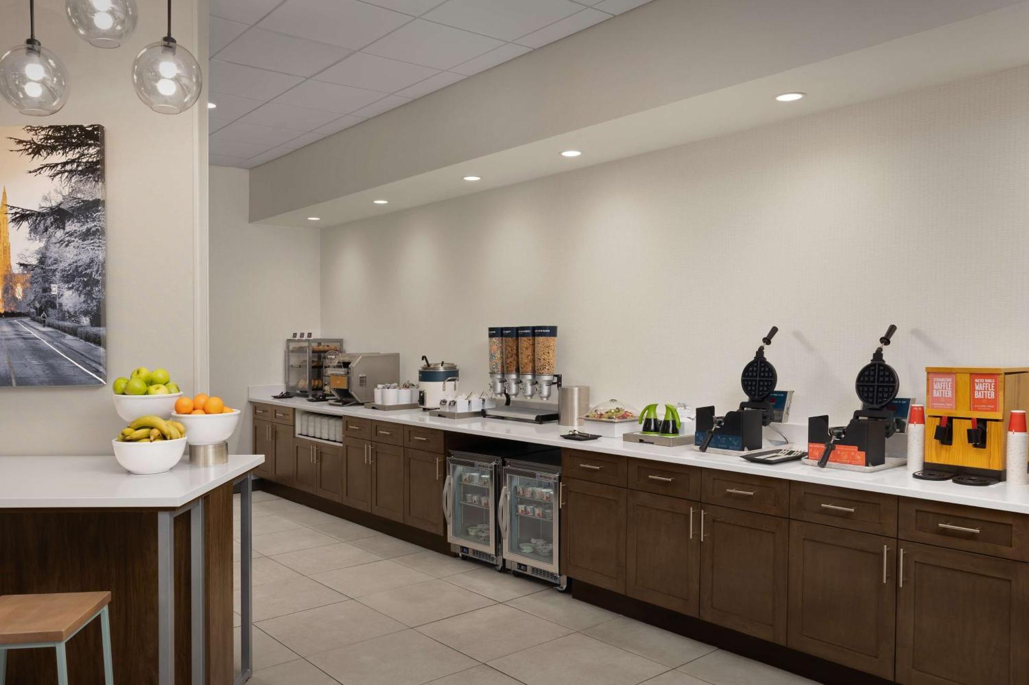 Hampton Inn & Suites Durham University Medical Center Екстер'єр фото